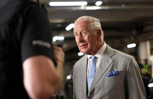 King Charles III Opens Headquarters Of The British Transport Police in London, UK, 08 July 2026 LONDON, ENGLAND - JULY 08: King Charles III speaks with an officer as he attends the official opening of the British Transport Police Headquarters on July 08, 2026 in London, England. During the engagement, His Majesty met British Transport Police (BTP) officers and first responders who attended the scene after the Bedford train crash on June 19., Credit:Shane Anthony Sinclair PA ROTA - B68 Avalon London, United Kingdom Copyright: xShanexAnthonyxSinclairx xPAxROTAx-xB68x xAvalonx 1115231995