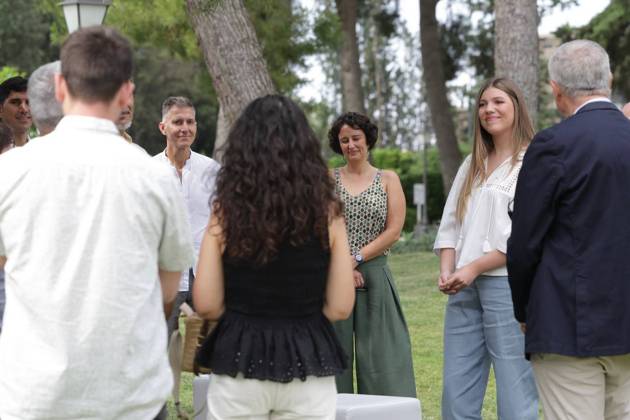 Infanta Sofia, accompanied by Princess Leonor, attends several sustainability workshops before presiding over the first edition of the Ibercaja Foundation s Leading Teachers grants in Zaragoza, Spain. July 8, 2026 La infanta Sofia, acompanada de la princesa Leonor, asiste a varios talleres sobre sostenibilidad antes de presidir la primera edición de las ayudas Docentes Referentes de la Fundación Ibercaja en Zaragoza, Espana. 08 de Julio de 2026 POOL Casa Real Cordon Press Cordon Press