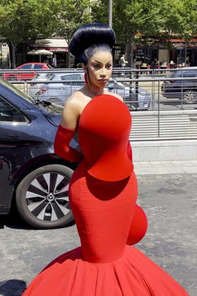 Cardi B arrives at the Robert Wun Haute Couture Fall Winter 2026–2027 show during Paris Fashion Week (PFW) in Paris, France, on July 8, 2026 Gedeon Taieb Bestimage Cardi B arrives at the Robert Wun Haute Couture Fall Winter 2026–2027 show during Paris Fashion Week (PFW) in Paris, France, on July 8, 2026 Paris, France Copyright: xGedeonxTaiebx xBestimagexGedeonxTaiebx xBestimagex