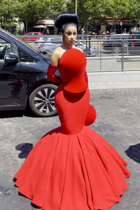 Cardi B arrives at the Robert Wun Haute Couture Fall Winter 2026–2027 show during Paris Fashion Week (PFW) in Paris, France, on July 8, 2026 Gedeon Taieb Bestimage Cardi B arrives at the Robert Wun Haute Couture Fall Winter 2026–2027 show during Paris Fashion Week (PFW) in Paris, France, on July 8, 2026 Paris, France Copyright: xGedeonxTaiebx xBestimagexGedeonxTaiebx xBestimagex