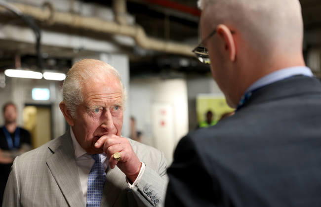 King Charles III Opens Headquarters Of The British Transport Police LONDON, ENGLAND - JULY 08: King Charles III speaks with specialist officers as he attends the official opening of the British Transport Police Headquarters on July 08, 2026 in London, England. During the engagement, His Majesty met British Transport Police (BTP) officers and first responders who attended the scene after the Bedford train crash on June 19., Credit:Shane Anthony Sinclair PA ROTA - B68 Avalon United Kingdom, England, London Copyright: xShanexAnthonyxSinclairx xPAxROTAx-xB68x xAvalonx 1115254686