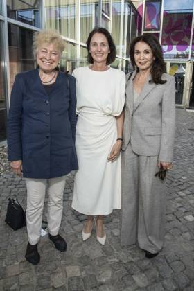 ABB BERBEN- Gesine Schwan, Katarina Barley und Iris Berben zu Gast bei der Verleihung des Annemarie-Renger-Preises an Iris Berben im Restaurant Weltwirtschaft im Haus der Kulturen der Welt in Berlin am 08.07.2026 Berlin Deutschland