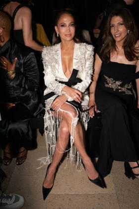 PFW - Zuhair Murad Front Row Jennifer Lopez attends the Zuhair Murad Haute Couture Fall Winter 2026 2027 show as part of Paris Fashion Week in Paris, France on July 08, 2026. Photo by Laurent Zabulon ABACAPRESS.COM Copyright: xZabulonxLaurent ABACAx