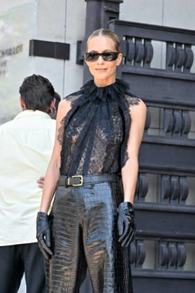 PFW Haute Couture Elie Saab Outside Arrivals JR Poppy Delevingne arriving at the Elie Saab show during Haute Couture Fashion Week in Paris, France, on 8 July 2026. Photo by Julien Reynaud APS-Medias ABACAPRESS.COM Paris France Copyright: xReynaudxJulien APS-Medias ABACAx