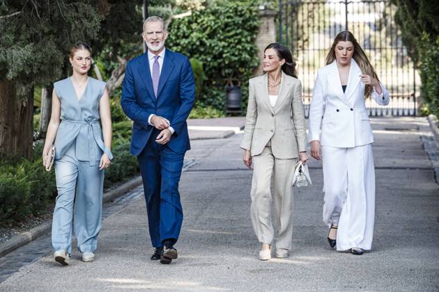 Infanta Sofia, along with King Felipe and Queen Letizia and Princess Leonor, presided over the Leading Teachers event of the Ibercaja Foundation, where Infanta Sofia gave her first solo speech, in Zaragoza on Wednesday, July 8, 2026. La Infanta Sofia junto a los reyes Felipe y Letizia y la princesa Leonor presiden el evento Docentes Referentes de la Fundación Ibercaja, donde la infanta Sofia realiza su primer discurso en solitario, en Zaragoza el miércoles 8 de julio de 2026. 900 LOF Cordon Press Cordon Press