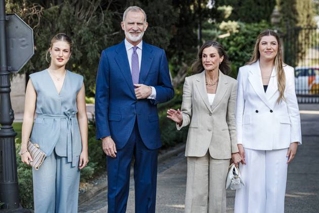 Infanta Sofia, along with King Felipe and Queen Letizia and Princess Leonor, presided over the Leading Teachers event of the Ibercaja Foundation, where Infanta Sofia gave her first solo speech, in Zaragoza on Wednesday, July 8, 2026. La Infanta Sofia junto a los reyes Felipe y Letizia y la princesa Leonor presiden el evento Docentes Referentes de la Fundación Ibercaja, donde la infanta Sofia realiza su primer discurso en solitario, en Zaragoza el miércoles 8 de julio de 2026. 900 LOF Cordon Press Cordon Press