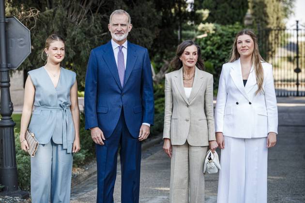 Infanta Sofia, along with King Felipe and Queen Letizia and Princess Leonor, presided over the Leading Teachers event of the Ibercaja Foundation, where Infanta Sofia gave her first solo speech, in Zaragoza on Wednesday, July 8, 2026. La Infanta Sofia junto a los reyes Felipe y Letizia y la princesa Leonor presiden el evento Docentes Referentes de la Fundación Ibercaja, donde la infanta Sofia realiza su primer discurso en solitario, en Zaragoza el miércoles 8 de julio de 2026. 900 LOF Cordon Press Cordon Press