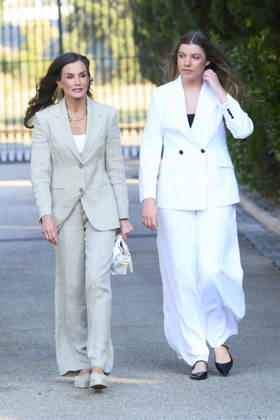 08-07-2026 Zaragoza Princess Sofia with Queen Letizia during attending the Docentes Referentes event by Ibercaja Foundation in Zaragoza. No Spain  Copyright: xPPEx