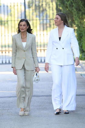 08-07-2026 Zaragoza Princess Sofia with Queen Letizia during attending the Docentes Referentes event by Ibercaja Foundation in Zaragoza. No Spain  Copyright: xPPEx