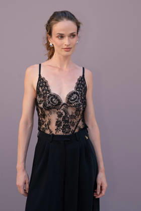 PFW - Zuhair Murad Photocall Anaelle Duguet attending the Zuhair Murad Haute Couture Fall Winter 2026 2027 show as part of Paris Fashion Week in Paris, France on July 08, 2026. Photo by Laurent Zabulon ABACAPRESS.COM Paris Copyright: xZabulonxLaurent ABACAx