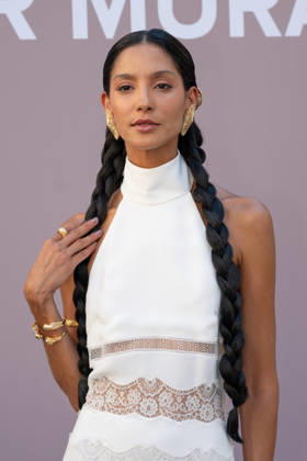 PFW - Zuhair Murad Photocall Thayna Soares attending the Zuhair Murad Haute Couture Fall Winter 2026 2027 show as part of Paris Fashion Week in Paris, France on July 08, 2026. Photo by Laurent Zabulon ABACAPRESS.COM Paris Copyright: xZabulonxLaurent ABACAx
