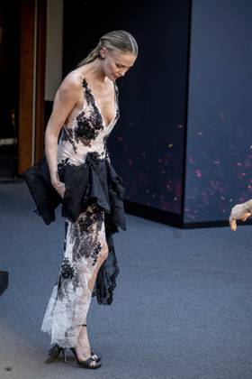 July 8, 2026, Paris, Fra, France: Charlize Theron arrive at the Odyssey premiere in Paris Paris France - ZUMAv140 20260708_zip_v140_010 Copyright: xReginaxVoroninax