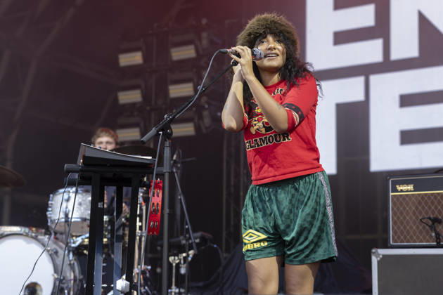 English Teacher perform at Castlefield Bowl Lily Fontaine of English Teacher performs at Castlefield Bowl, Manchester, England, 8th July 2026, Credit:Mike Gray MIKE GRAY - B4227 Avalon  Copyright: xMikexGrayx xMIKExGRAYx-xB4227x xAvalonx 1115343808