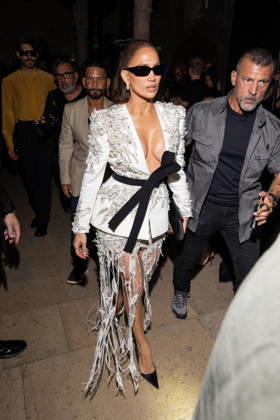 Jennifer Lopez at the Zuhair Murad Fall Winter 2026–2027 Haute Couture Collection fashion show during Paris Fashion Week (PFW) on July 8, 2026. Photo by Jérémy Melloul, Bestimage. Jennifer Lopez at the Zuhair Murad Fall Winter 2026–2027 Haute Couture Collection fashion show during Paris Fashion Week (PFW) on July 8, 2026, in Paris, France Copyright: xJeremyxMelloulx xBestimagexJeremyxMelloulx xBestimagex
