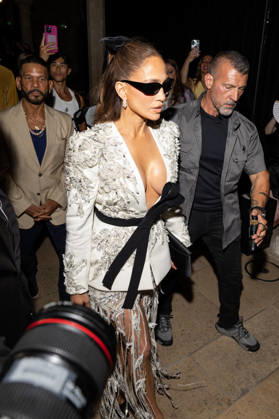 Jennifer Lopez at the Zuhair Murad Fall Winter 2026–2027 Haute Couture Collection fashion show during Paris Fashion Week (PFW) on July 8, 2026. Photo by Jérémy Melloul, Bestimage. Jennifer Lopez at the Zuhair Murad Fall Winter 2026–2027 Haute Couture Collection fashion show during Paris Fashion Week (PFW) on July 8, 2026, in Paris, France Copyright: xJeremyxMelloulx xBestimagexJeremyxMelloulx xBestimagex