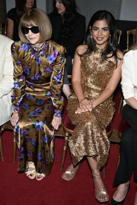 Anna Wintour and Isha Ambani at the Manish Malhotra Fall Winter 2026–2027 Haute Couture Collection fashion show during Paris Fashion Week (PFW) on July 8, 2026. Photo by Gedeon Taieb, Bestimage. Manish Malhotra’s fashion show, Autumn Winter 2026–2027 Haute Couture Collection, at Paris Fashion Week (PFW) on July 8, 2026, Paris, France  Copyright: xGedeonxTaiebx xBestimagexGedeonxTaiebx xBestimagex