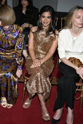 Isha Ambani at the Manish Malhotra Fall Winter 2026–2027 Haute Couture Collection fashion show during Paris Fashion Week (PFW) on July 8, 2026. Gedeon Taieb, Bestimage. Manish Malhotra’s fashion show, Autumn Winter 2026–2027 Haute Couture Collection, at Paris Fashion Week (PFW) on July 8, 2026, Paris, France  Copyright: xGedeonxTaiebx xBestimagexGedeonxTaiebx xBestimagex
