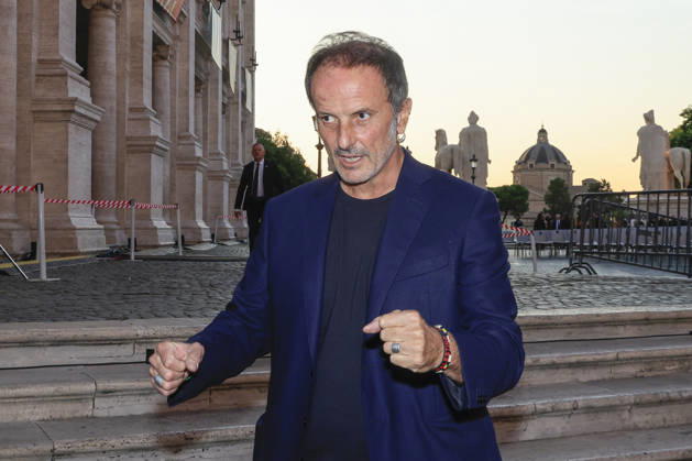 July 8, 2026, Rome, Rome, Italy: Matteo Nucci during the final evening of the eightieth edition of the Strega Prize literary competition in Piazza del Campidoglio, Rome, 08 07 2026 Rome Italy  - ZUMAa289 20260708_zia_a289_235 Copyright: xRiccardoxDexLucax xAgfx