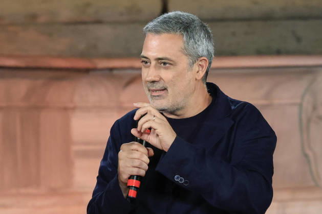 July 8, 2026, Rome, Rome, Italy: Last year s winner, Andrea Bajani, during the final evening of the eightieth edition of the Strega Prize literary competition in Piazza del Campidoglio, Rome, 08 07 2026 Rome Italy  - ZUMAa289 20260708_zia_a289_256 Copyright: xRiccardoxDexLucax xAgfx