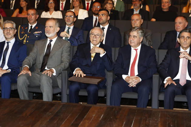 King Felipe presides over the award ceremony for the 44th edition of the La Caixa Foundation’s postgraduate scholarships abroad King Felipe VI and Isidro Fainé 3D during the award ceremony for the 44th edition of the La Caixa Foundation’s postgraduate scholarships abroad, July 9, 2026, in Madrid, Spain CELEBRITIES LA CAIXA FOUNDATION SCHOLARSHIPS Antonio Gutié Madrid Madrid, Spain Copyright: xAntonioxGutià rrezx 7655491