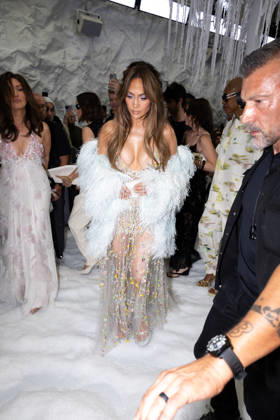 Jennifer Lopez attends the Celia Kritharioti Fall Winter 2026–2027 Haute Couture show during Paris Fashion Week (PFW), July 9, 2026. Jérémy Melloul, Bestimage. Jennifer Lopez attends the Celia Kritharioti Fall Winter 2026–2027 Haute Couture show during Paris Fashion Week (PFW) on July 9, 2026, in Paris, France. Copyright: xJeremyxMelloulx xBestimagexJeremyxMelloulx xBestimagex
