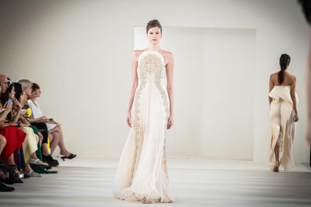 PFW HC Rami Al Ali Catwalk NB A model walks the runway during the Rami Al Ali Haute Couture Fall Winter 2026 2027 show as part of Paris Fashion Week on July 09, 2026 in Paris, France. Photo by Nasser Berzane ABACAPRESS.COM Paris France Copyright: xBerzanexNasser ABACAx