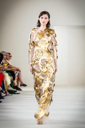 PFW HC Rami Al Ali Catwalk NB A model walks the runway during the Rami Al Ali Haute Couture Fall Winter 2026 2027 show as part of Paris Fashion Week on July 09, 2026 in Paris, France. Photo by Nasser Berzane ABACAPRESS.COM Paris France Copyright: xBerzanexNasser ABACAx