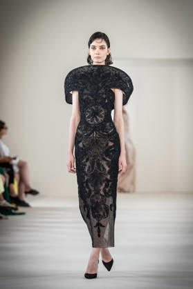 PFW HC Rami Al Ali Catwalk NB A model walks the runway during the Rami Al Ali Haute Couture Fall Winter 2026 2027 show as part of Paris Fashion Week on July 09, 2026 in Paris, France. Photo by Nasser Berzane ABACAPRESS.COM Paris France Copyright: xBerzanexNasser ABACAx