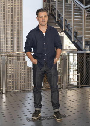 July 8, 2026, New York, New York, USA: HAMISH ALLAN HEADLEY visits the Empire State Building in New York to celebrate the Premiere of The Westies on MGM. 8 July 2026 New York USA - ZUMAa265 20260708_zep_a265_063 Copyright: xEricxAcquayex