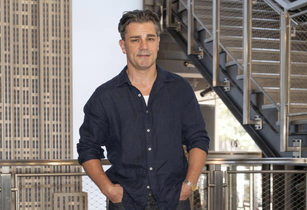 July 8, 2026, New York, New York, USA: HAMISH ALLAN HEADLEY visits the Empire State Building in New York to celebrate the Premiere of The Westies on MGM. 8 July 2026 New York USA - ZUMAa265 20260708_zep_a265_065 Copyright: xEricxAcquayex