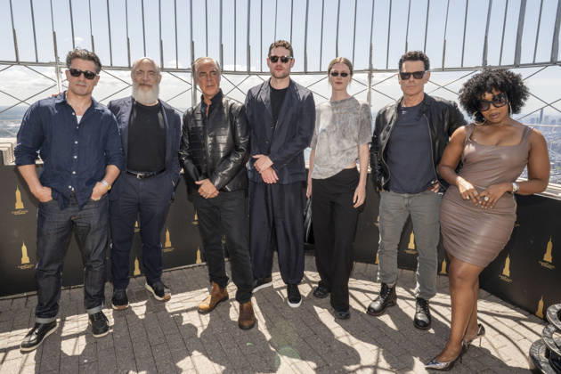 July 8, 2026, New York, New York, USA: Cast members, HAMISH ALLAN HEADLEY, J.K. SIMMONS, TITUS WELLIVER, TOM BRITTNEY, HILLARY MCCORMACK, VINCENT WALSH and JESSICA FRANCES DUKES visit the Empire State Building in New York to celebrate the Premiere of The Westies on MGM. 8 July 2026 New York USA - ZUMAa265 20260708_zep_a265_080 Copyright: xEricxAcquayex