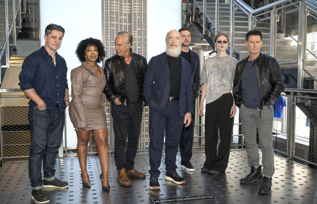 July 8, 2026, New York, Ny, United States: Hamish Allan-Headley, Jessica Frances Dukes, Titus Welliver, J.K. Simmons, Tom Brittney, Hilary McCormack, Vincent Walsh visit Empire State Building ahead of the Series Premiere of MGM+â€⠢s The Westies . Held at Empire State Building in New York. Zuma Press July 8, 2026. New York United States - ZUMAp281 20260708_zea_p281_055 Copyright: xPhotoxImagexPressx