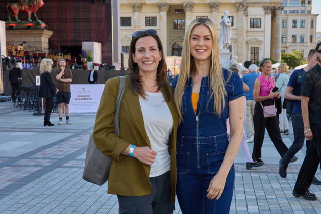 Ulrike Frank und Nina Ensmann - Eroeffnung des Classic Open Air auf dem Gendarmenmarkt in Berlin am 09.07.2026. Classic Open Air 2026