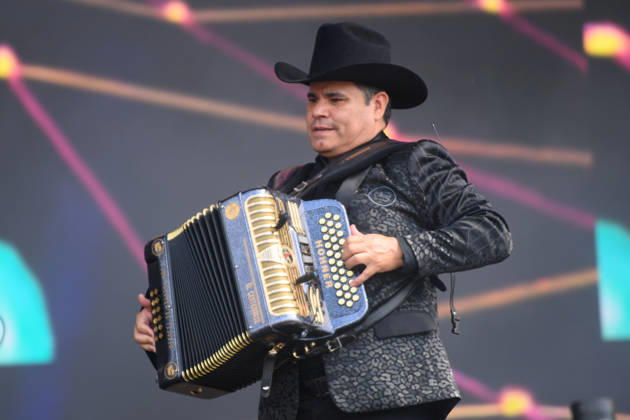 Entertainment Bilder des Tages Los Tucanes de Tijuana Performs at BST Hyde Park, London, UK - Fri 10 Jul 2026 Accordian player Alfredo Gonzalez Gonzalez of Mexican band Los Tucanes de Tijuana performs on the Great Oak Stage at BST Hyde Park Festival in Hyde Park in London, England, UK on Friday 10 July 2026., Credit:Justin Ng Avalon UK, England, London, Hyde Park  Copyright: xJustinxNgx xAvalonx 1115727885