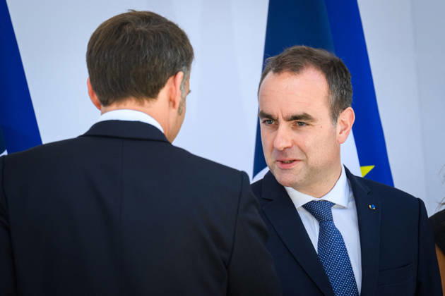 Sébastien Lecornu, Prime Minister; Emmanuel Macron, President of the French Republic. Speech by Emmanuel Macron, President of the French Republic, at the reception in honor of the troops scheduled to march in the Bastille Day parade on July 14, 2026, at the Hôtel de Brienne, July 13, 2026 Eric Tschaen Pool Bestimage Speech by the President of the French Republic, Emmanuel Macron, at the reception honoring the troops scheduled to march in the Bastille Day parade on July 14, 2026, held at the Hôtel de Brienne on July 13, 2026, Paris, France Copyright: xEricxTschaenx xPoolx xBestimagexEricxTschaenx xPoolx xBestimagex