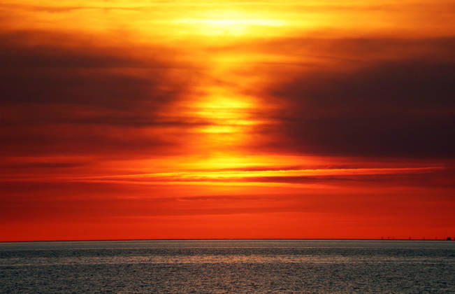 Entertainment Themen der Woche KW29 Ostseeurlaub in Kühlungsborn Kühlungsborn 12.07.2026 Urlaub in MV , hier an der Ostseeküste in Kühlungborn Malerisches Bild, Sonnenuntergang Kühlungsborn Ort Mecklenburg-Vorpommern Deutschland