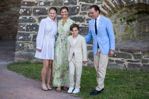 260714 Prinsessan Estelle, kronprinsessan Victoria, prins Oscar och prins Daniel under utdelningen av Victoriapriset den 14 juli 2026 i Borgholm. Copyright: SUVADxMRKONJIC 1079986614st