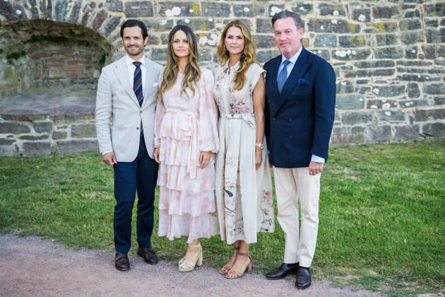260714 Prins Carl Philip, prinsessan Sofia, prinsessan Madeleine och herr Chris O Neill under utdelningen av Victoriapriset den 14 juli 2026 i Borgholm. Copyright: SUVADxMRKONJIC 1079986629st