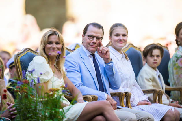 260714 Pristagaren Frida Karlsson, prins Daniel, prinsessan Estelle och prins Oscar under utdelningen av Victoriapriset den 14 juli 2026 i Borgholm. Copyright: SUVADxMRKONJIC 1079986638st