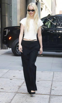 Entertainment Bilder des Tages New York July 15, 2026. Anya Taylor-Joy on Good Morning America to talk about new TV miniseries Lucy ln New York. July 15, 2026. Copyright: xRW Mediapunchx