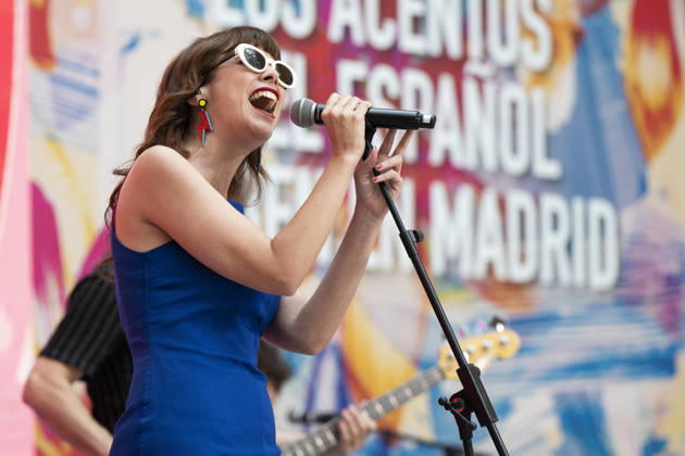July 21, 2026, Madrid, Spain: Singer Natalia Garcia Poza, known artistically as NAT SIMONS, performs during the presentation of Hispanicity 2026 at the Casa de Correos in Madrid. Madrid Spain - ZUMAs197 20260721_aaa_s197_018 Copyright: xAtilanoxGarciax