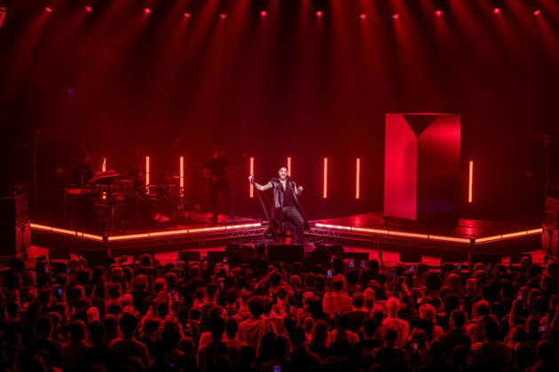 Entertainment Bilder des Tages #2 July 21, 2026, London, United Kingdom: Adam Lambert seen live on stage during a concert. Adam Lambert performed at a concert at Roundhouse Camden, London UK July 21st 2026 to celebrate the release of his new Album ADAM London United Kingdom - ZUMAs197 20260721_aaa_s197_140 Copyright: xBonniexBritainx