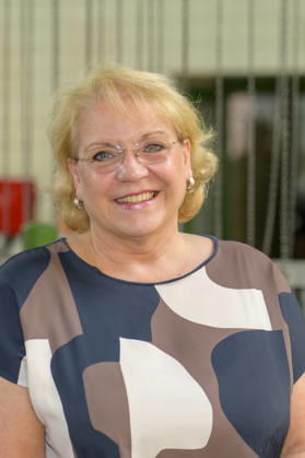 22.07.2026,Pressetermin, Übergabe des Fördermittelbescheids für das Projekt AWO Wir-Garten im Zukunftsgarten der IGA 2027 Ulrike Matzanke ist stellvertretende Vorsitzende der AWO Unterbezirk Dortmund Dortmund Kokerei Hansa, Emscherallee 11, NRW Deutschland