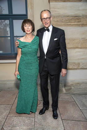 Friedrich Merz and his wife Charlotte Merz attend the concert of Beethovens 9. Symphonie to open the annual Bayreuth Festival 2026 (Richard-Wagner-Festspiele) at Bayreuth Festspielhaus on July 25, 2026 in Bayreuth, Germany 150th Bayreuther Wagner Festival Opening