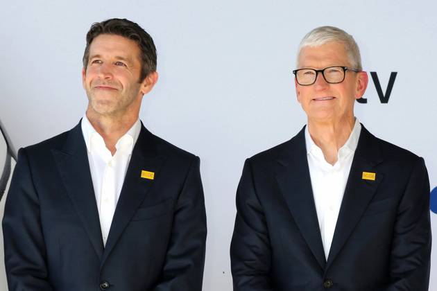 John Ternus, Tim Cook at arrivals for TED LASSO Season 4 Premiere, Academy Museum of Motion Pictures, Los Angeles, CA, July 27, 2026. Photo By: Priscilla Grant Everett Collection TED LASSO Season 4 Premiere PUBLICATIONXNOTxINxCANxCHNxFRAxITAxJPNxNORxPOLxRUSxESPxUKxUSA