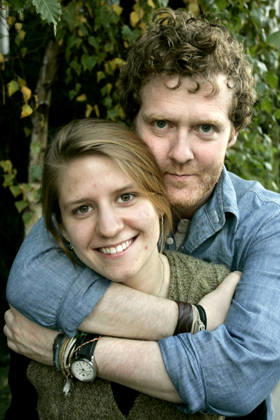 Once Stars to Perform at Oscars Feb 19, 2008 - West Hollywood, CA, USA - MARKETA IRGLOVA and GLEN HANSARD, stars of the movie Once. photographed on Sunset Blvd in West Hollywood, CA on February 9, 2008. They tour under the name The Swell Season and are now dating. During the Academy Awards this weekend, they will give a live peformance of the song Falling Slowly which is nominated for an Oscar for best song Photo by Jonathan Alcorn ZUMA Press. Copyright 2008 by Jonathan Alcorn West Hollywood CA USA Copyright: xJonathanxAlcornx