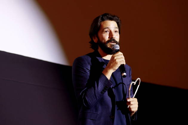 Sarajevo, BiH, 150826. National Theater. The second evening of the 32nd Sarajevo Film Festival. In the photo: Diego Luna, winner of the Heart of Sarajevo, Photo: Antonio Balic CROPIX Copyright: xxAntonioxBalicx luna_sff9-150826