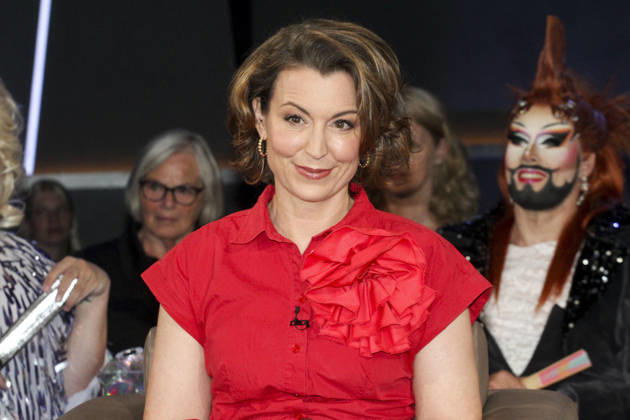 ABB TALKSHOW- Franca Cuneo leitet das Restaurant Cuneo in dritter Generation zu Gast in der NDR Talkshow unter dem Motto 400 Jahre Reeperbahn-Spezial aus dem NDR 3 Studio am Freitag 21.AUGUST 2027 in Hamburg Aufzeichnung vom 01.07.2026 Hamburg Deutschland