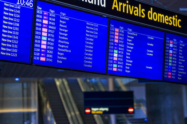 Flygelederforeningen gar ut i streik Gardermoen 20260823. Oslo lufthavn stenges fem timer sondag formiddag pa grunn av streik. Meklingen i oppgjoret for flygelederne pa norske flyplasser endte i brudd. Na er det streik blant flygeledere pa Gardermoen og pa Flesland. Foto: Amanda Pedersen Giske NTB Gardermoen Norge GWssT1meios EDITORIAL USE ONLY Ref:_BNCGWssT1meios.jpg Copyright: xAmandaxPedersenxGiskexx xNTBx