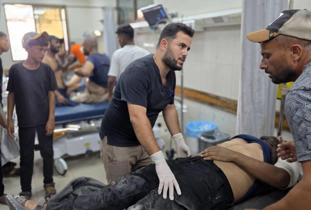 Wounded Palestinians Arrive at Nasser Medical Complex After Israeli Strike Palestinians transport seven wounded people, including children, to Nasser Medical Complex in Khan Younis, in the southern Gaza Strip, on August 23, 2026, following an Israeli strike that targeted civilians in Khan Younis refugee camp. Photo by Tariq Mohammad APA Images Khan Yunis Gaza Strip Palestinian Territory 230826_Khan_Yunis_TM_03(17) Copyright: xapaimagesxTariqxMohammad xapaimagesx